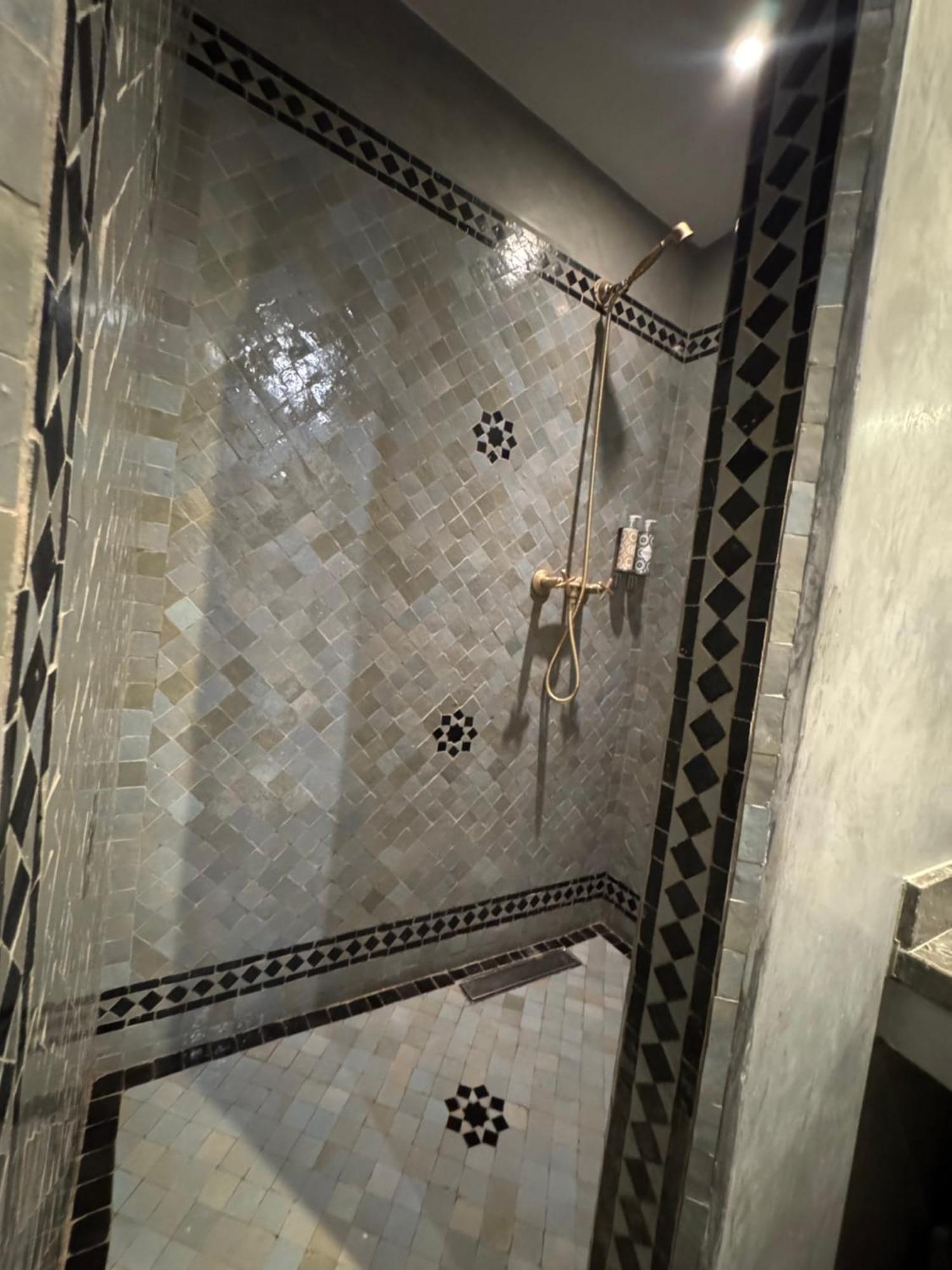 Riad en exclusivité Maison d hôtes Chamade&Spa Marrakesh Esterno foto